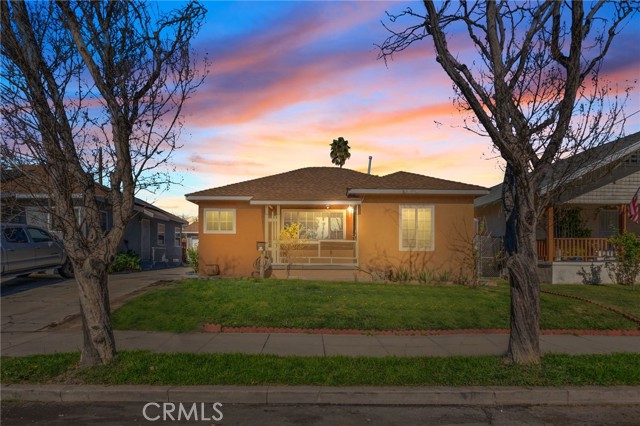 Property photo of 636 W Olive ST