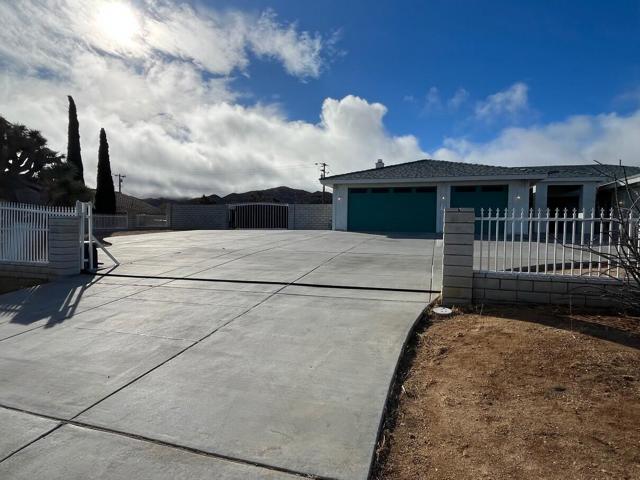 Property photo of 58563 Santa Barbara Drive DR