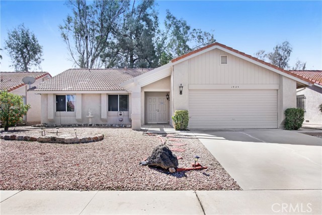Property photo of 1925 Silver Oak WY