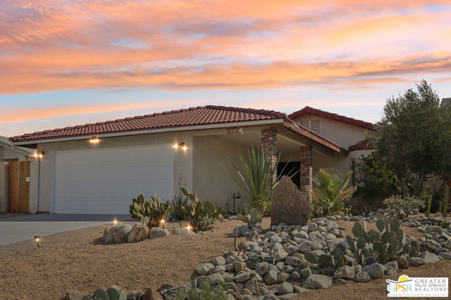 Property photo of 9888 Valencia DR