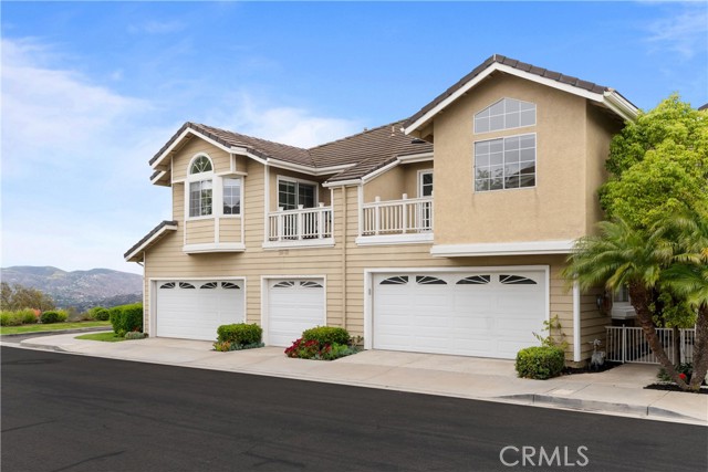 Property photo of 740 S Crown Pointe DR