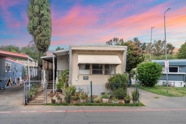 Property photo of 2640 W Rialto Ave