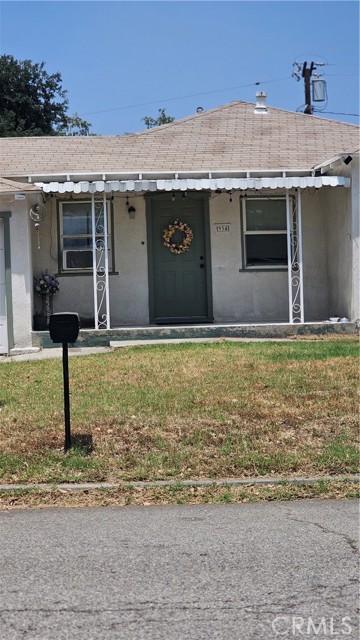 Property photo of 934 W 28th ST