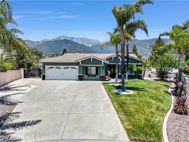 Property photo of 5520 Meadowbrook CT