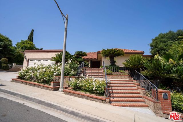 Property photo of 1465 Sunshine DR