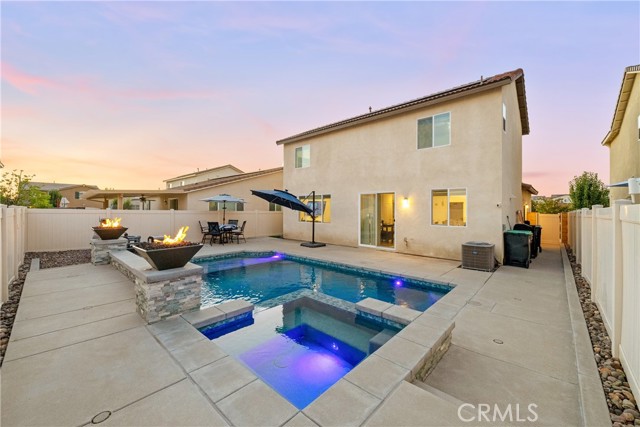 Photo of 33057 Powell Ln