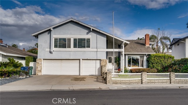 Property photo of 20392 Redwood LN