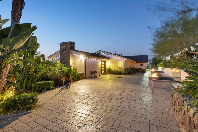 Property photo of 109 S Eucalyptus DR