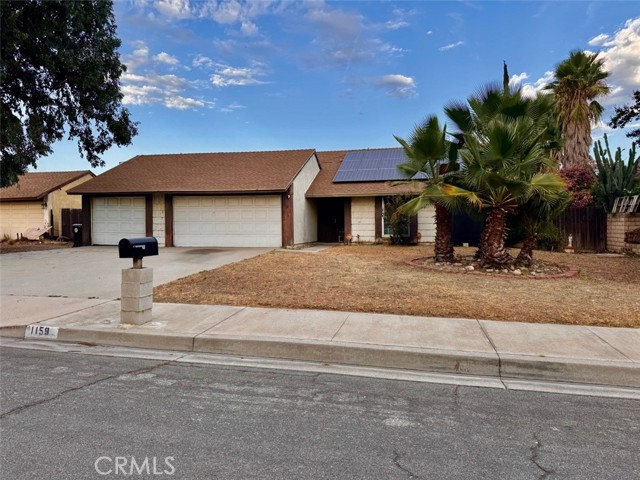 Property photo of 1159 N Wisteria AV
