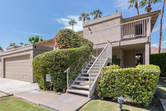 Property photo of 46631 Arapahoe LN