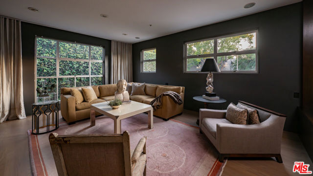 Property photo of 710 N Orlando AV