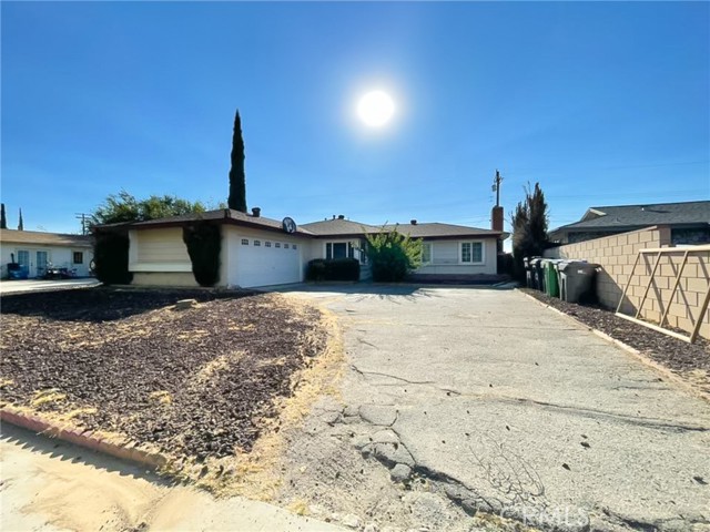 Property photo of 45035 18th St W