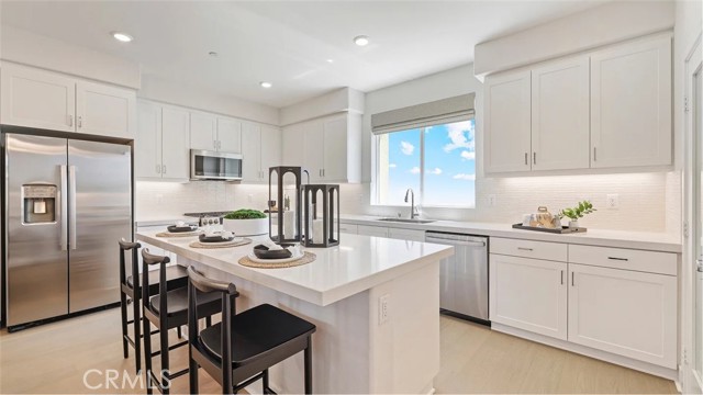 Property photo of 1720 E Park ST