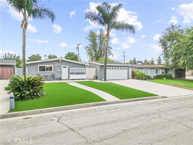 Property photo of 950 Forestdale