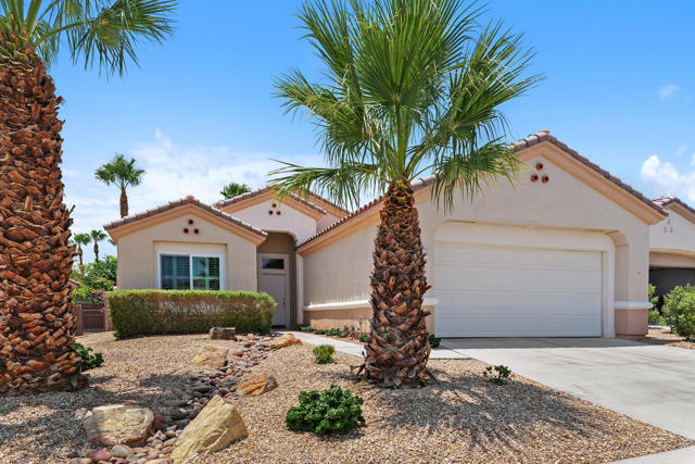 Property photo of 78837 Tangerine CT