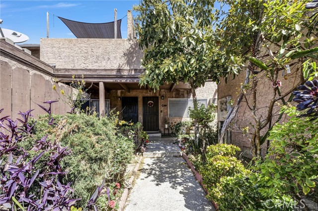 Property photo of 1837 Temple AV