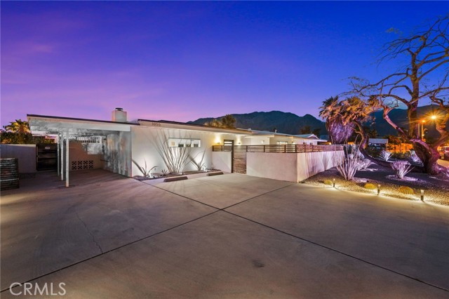 Property photo of 1055 E Racquet Club