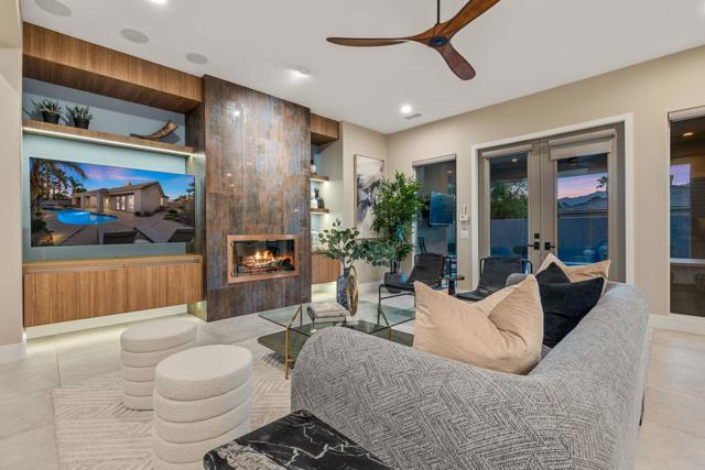 Property photo of 3 Monet CT