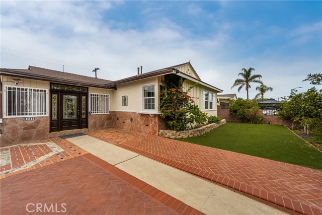 Property photo of 9085 Remick AV