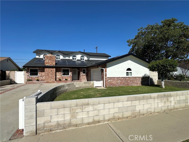 Property photo of 2331 E Adams