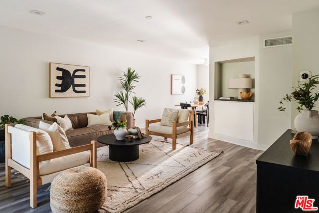 Photo of 9405 Via Yolanda