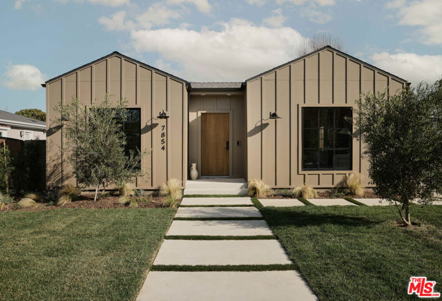 Property photo of 7854 Truxton AV