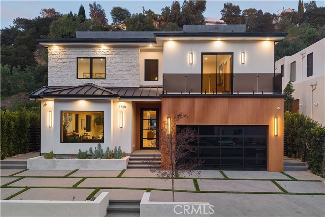 Photo of 3720 Goodland Av