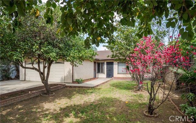 Photo of 333 West Grand Avenue