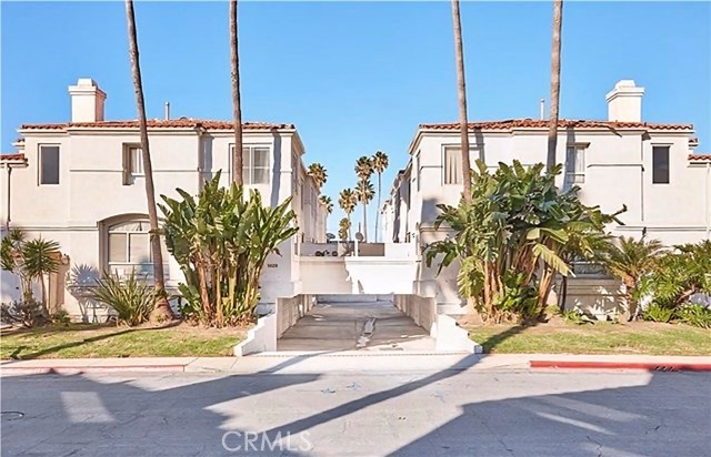 Property photo of 1629 E Palm AV