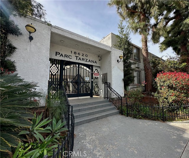 Property photo of 18620 Hatteras ST