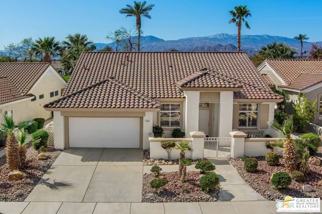 Property photo of 78723 Sunrise Mountain