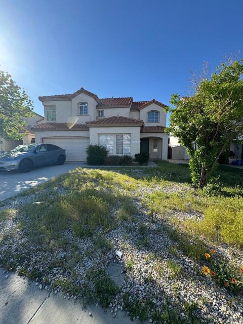 Property photo of 40037 White Leaf Ln