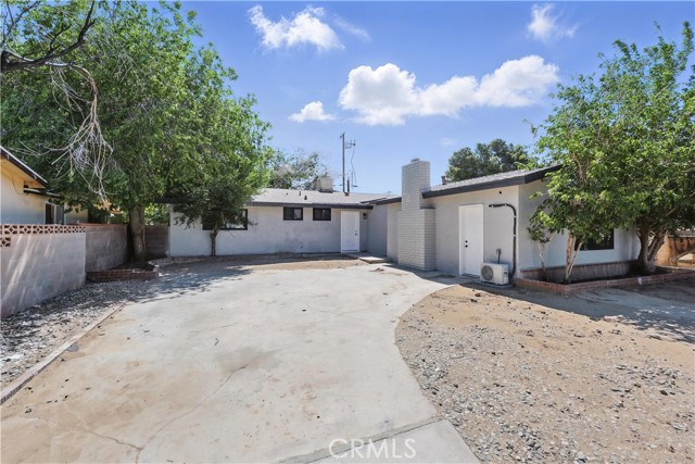 Property photo of 43820 Beech AV