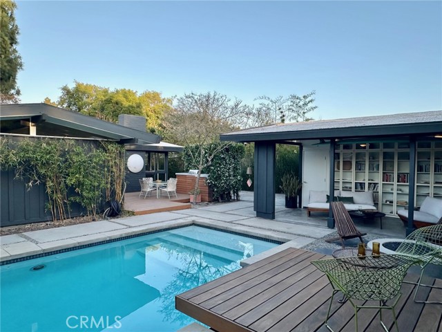 Property photo of 3137 Lees AV