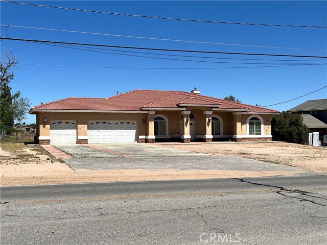 Property photo of 17322 Danbury AV