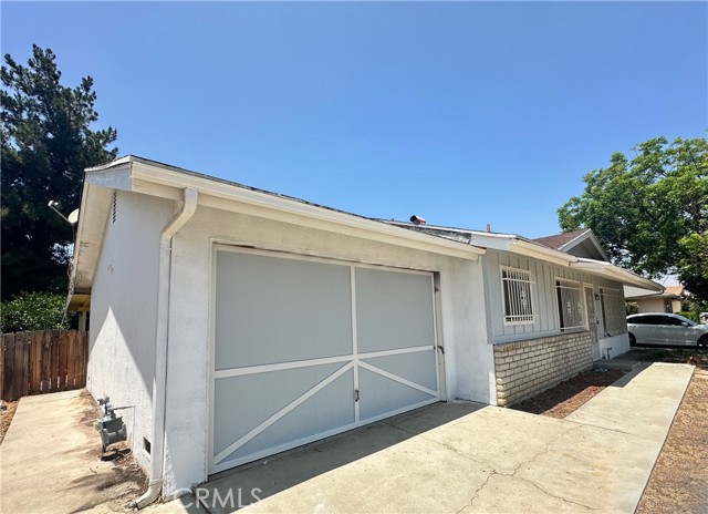 Property photo of 1185 Sapphire PL