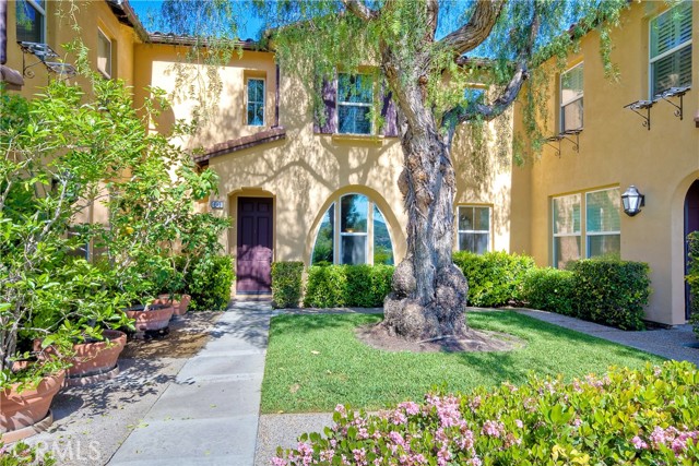 Property photo of 66 Glenalmond LN