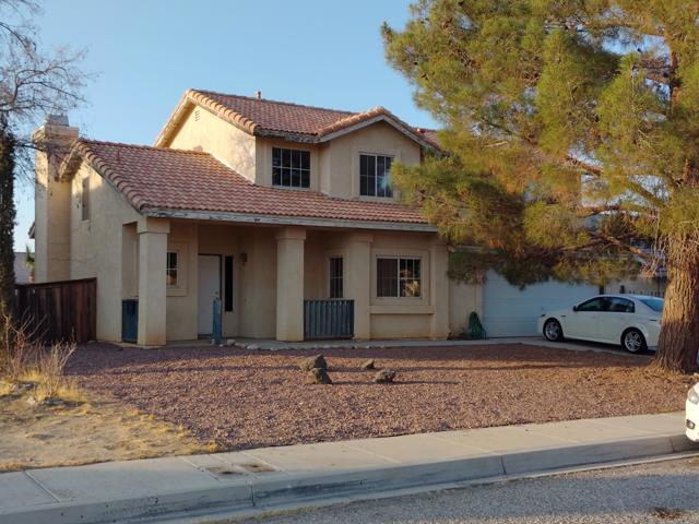 Property photo of 11752 Drake CT