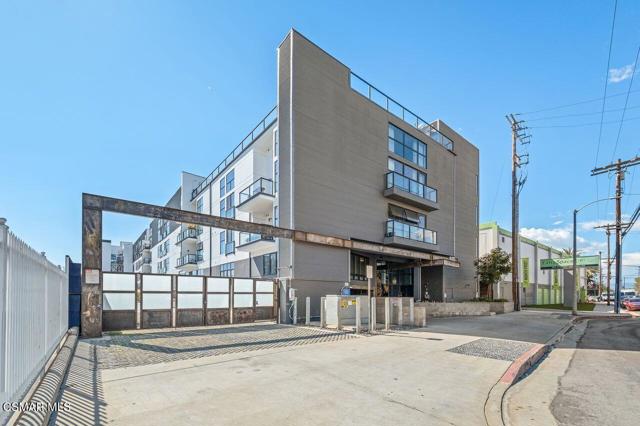 Property photo of 4115 Glencoe AV