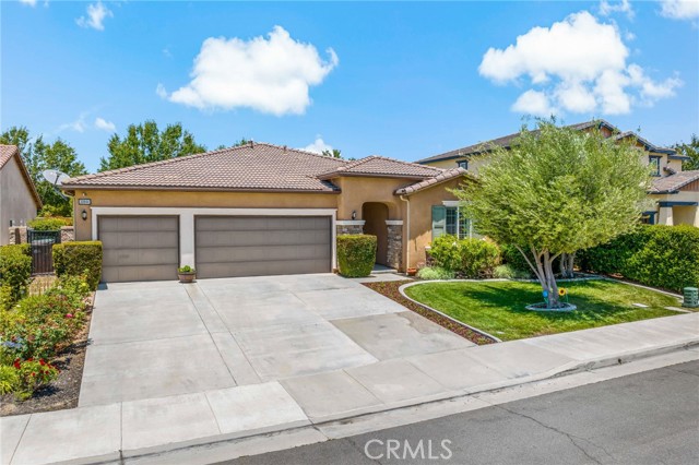 Property photo of 30844 Snowberry LN