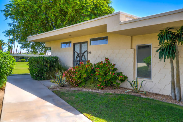 Property photo of 146 Eastlake DR