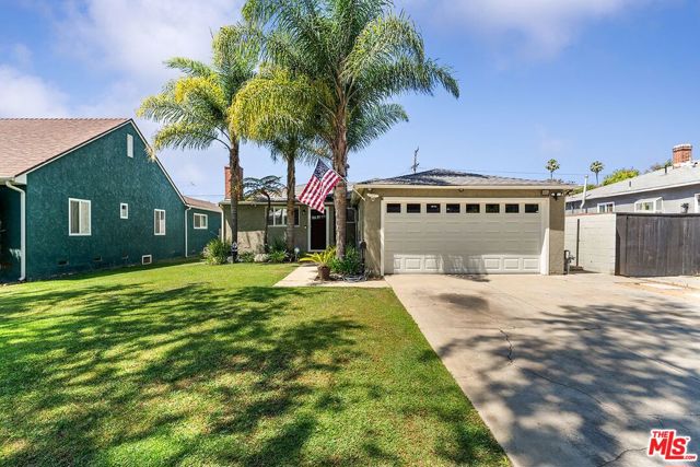 Property photo of 3959 Globe AV