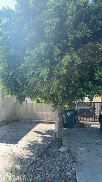 Property photo of 47686 Mirage WY