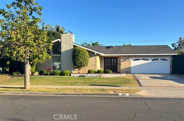 Property photo of 208 Somerset DR