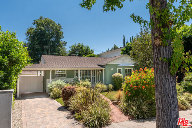 Property photo of 4316 Beeman AV