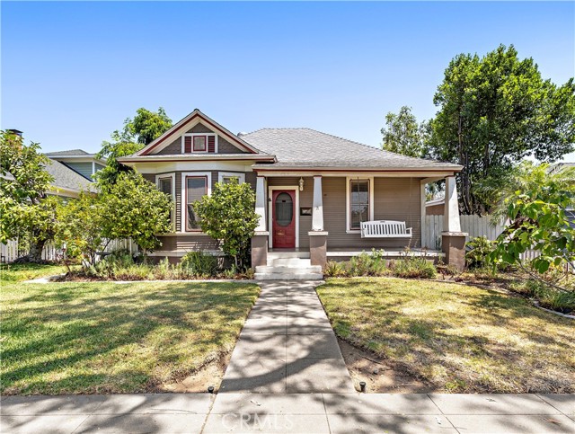 Property photo of 320 N Adams AV