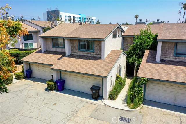 Property photo of 831 S Mountain AV