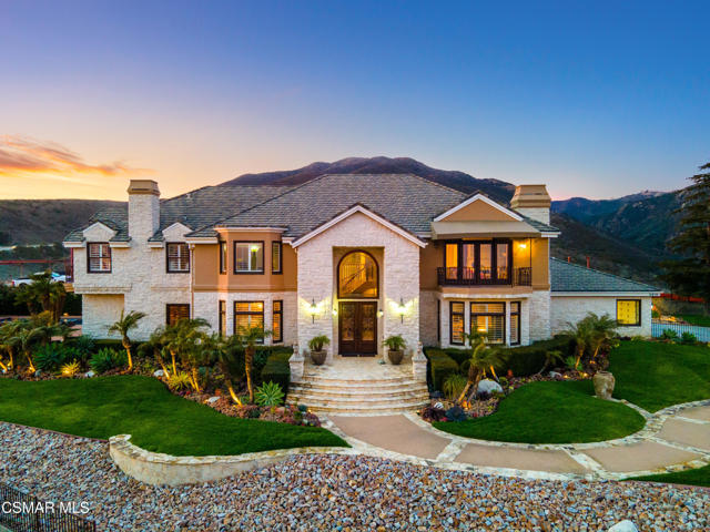 Property photo of 5810 Zumirez DR
