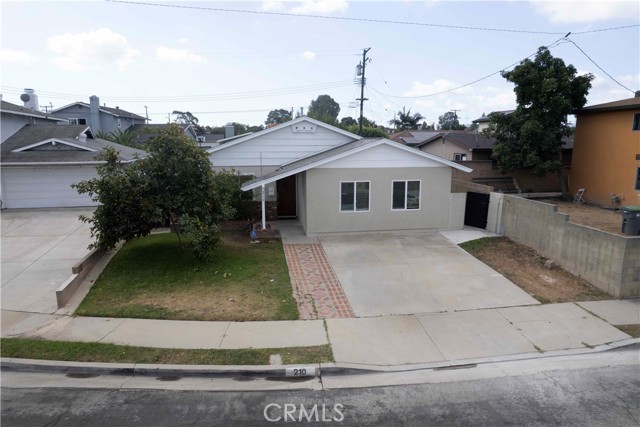 Property photo of 210 E BRADRICK DR