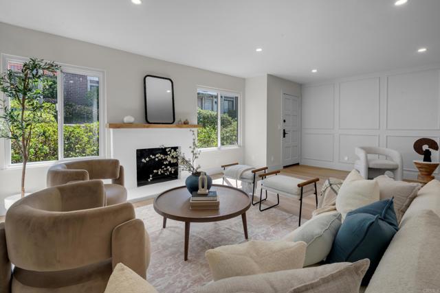 Property photo of 28146 Ridgecove Ct S